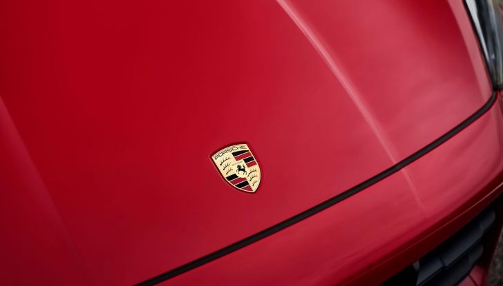 Porsche Cayenne GTS: caratteristiche, design, abitacolo, motore, prestazioni e prezzi - Foto 15 di 24