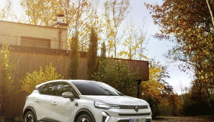 Renault Captur 2025: caratteristiche, design, abitacolo, motori e allestimenti - Foto 23 di 136