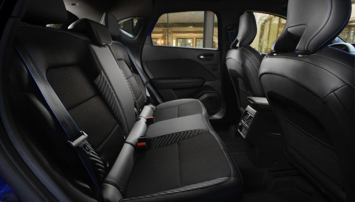 Renault Captur 2025: caratteristiche, design, abitacolo, motori e allestimenti - Foto 62 di 136