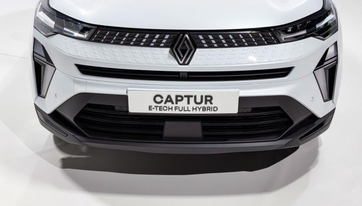 Renault Captur 2025: caratteristiche, design, abitacolo, motori e allestimenti - Foto 121 di 136