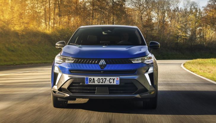 Renault Captur 2025: caratteristiche, design, abitacolo, motori e allestimenti - Foto 87 di 136