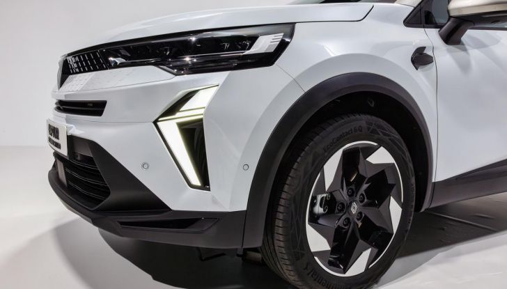 Renault Captur 2025: caratteristiche, design, abitacolo, motori e allestimenti - Foto 109 di 136