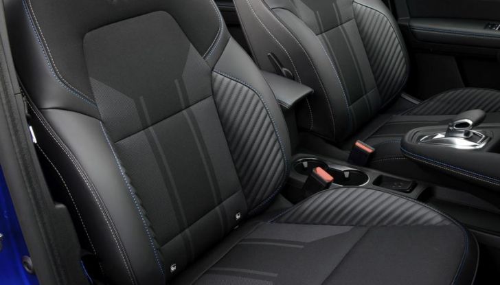 Renault Captur 2025: caratteristiche, design, abitacolo, motori e allestimenti - Foto 63 di 136