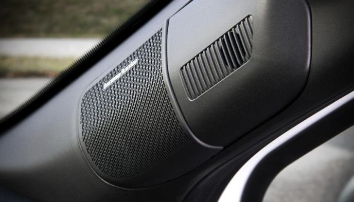 Renault Captur 2025: caratteristiche, design, abitacolo, motori e allestimenti - Foto 64 di 136