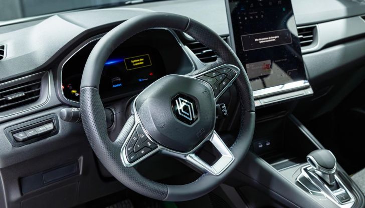 Renault Captur 2025: caratteristiche, design, abitacolo, motori e allestimenti - Foto 113 di 136