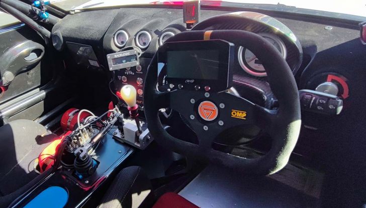 Ginetta G40 GT5: il nostro test in pista della vettura da corsa britannica - Foto 6 di 15