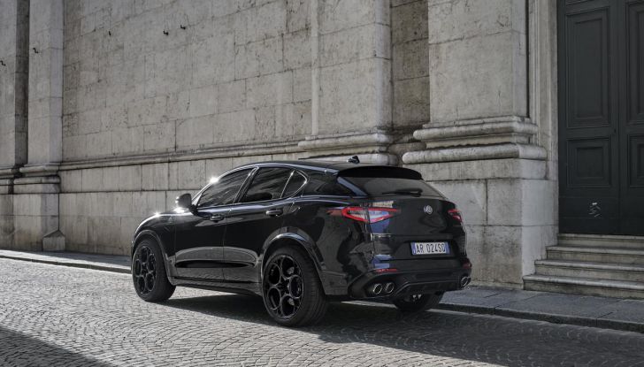 Alfa Romeo Giulia e Stelvio Quadrifoglio Super Sport: debutta la nuova serie limitata - Foto 41 di 57