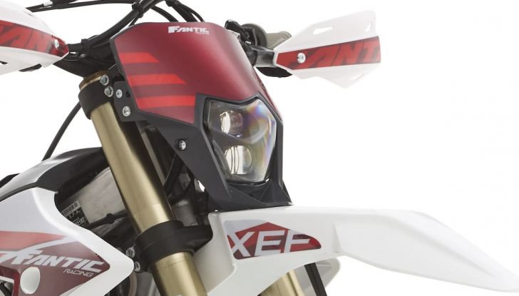 Fantic presenta la nuova gamma MX ed Enduro 2025 - Foto 1 di 11