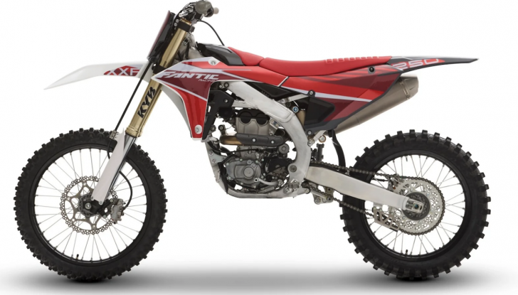 Fantic presenta la nuova gamma MX ed Enduro 2025 - Foto 11 di 11