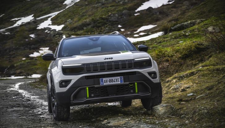 Jeep Avenger 4xe: caratteristiche, design, abitacolo, motore e prestazioni - Foto 20 di 43