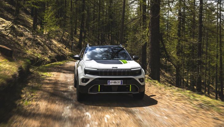 Jeep Avenger 4xe: caratteristiche, design, abitacolo, motore e prestazioni - Foto 13 di 43