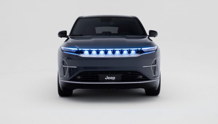 Nuova Jeep Wagoneer S: caratteristiche, design, abitacolo, prestazioni e autonomia - Foto 2 di 74