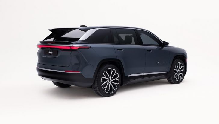 Nuova Jeep Wagoneer S: caratteristiche, design, abitacolo, prestazioni e autonomia - Foto 7 di 74