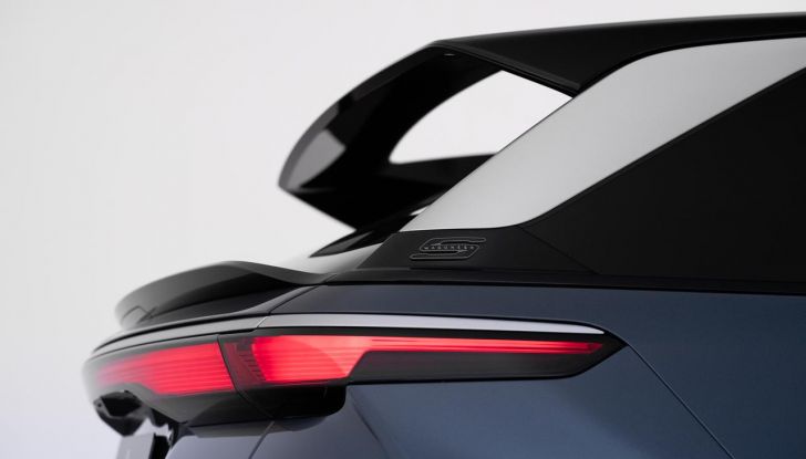 Nuova Jeep Wagoneer S: caratteristiche, design, abitacolo, prestazioni e autonomia - Foto 11 di 74