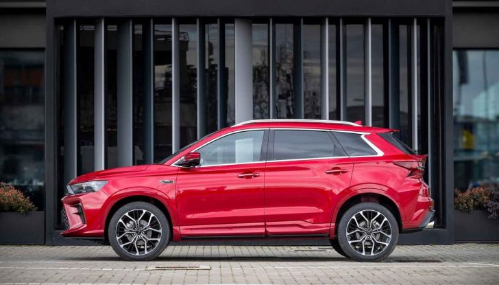 Nuova Cirelli 3: caratteristiche, design, abitacolo, motori e prezzi - Foto 5 di 16