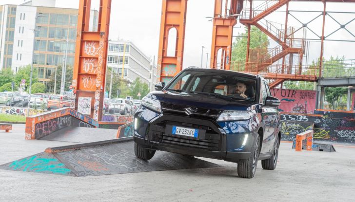 Nuova Suzuki Vitara Hybrid: caratteristiche, design, abitacolo, motori, allestimenti e prezzi - Foto 46 di 64