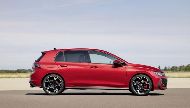 Nuova Volkswagen Golf GTI: al via i preordini da 44.505 euro - Foto 4 di 46