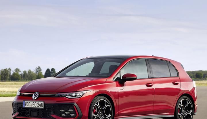Nuova Volkswagen Golf GTI: al via i preordini da 44.505 euro - Foto 46 di 46