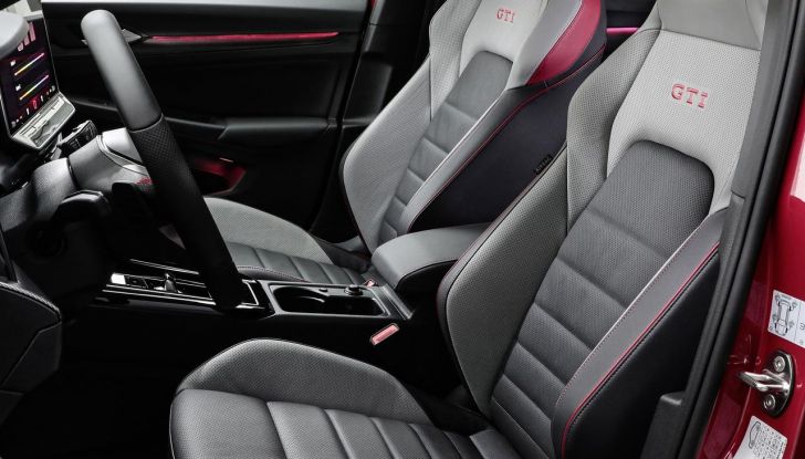 Nuova Volkswagen Golf GTI: al via i preordini da 44.505 euro - Foto 9 di 46