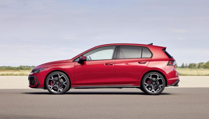 Nuova Volkswagen Golf GTI