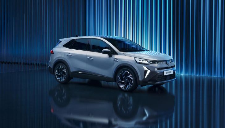 Renault Symbioz: prime informazioni sul nuovo C-SUV - Foto 82 di 103