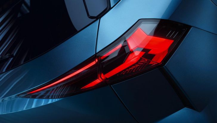 Renault Symbioz: prime informazioni sul nuovo C-SUV - Foto 72 di 103