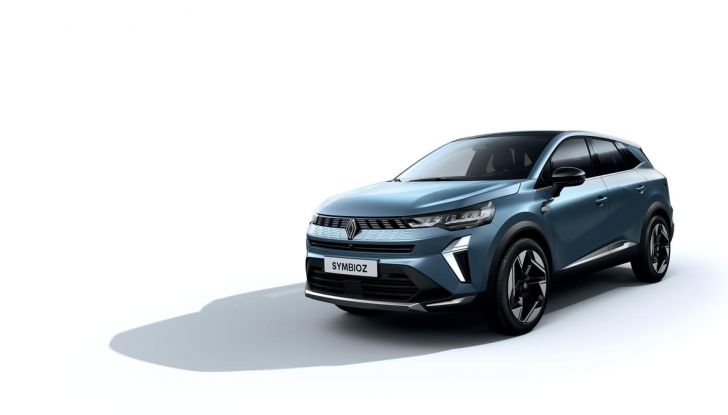 Renault Symbioz: prime informazioni sul nuovo C-SUV - Foto 13 di 103