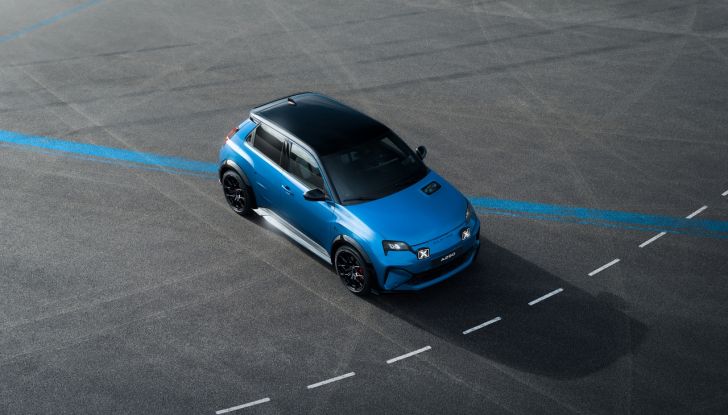 Alpine A290: caratteristiche, design, abitacolo, motore, versioni, autonomia e prestazioni - Foto 35 di 136