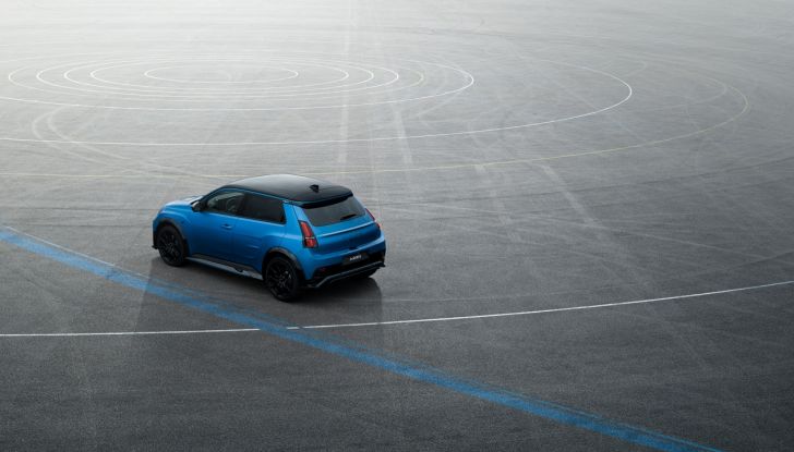 Alpine A290: caratteristiche, design, abitacolo, motore, versioni, autonomia e prestazioni - Foto 36 di 136