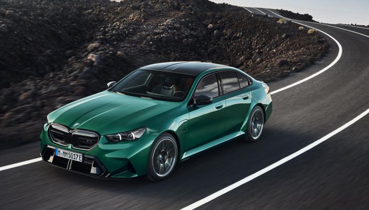 BMW M5 2025: caratteristiche, design, abitacolo, motore, autonomia, prestazioni e disponibilità - Foto 10 di 67