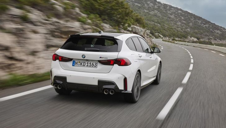 BMW Serie 1 2025: caratteristiche, design, abitacolo, versioni, motori e prestazioni - Foto 27 di 124