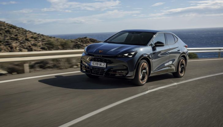 Cupra Tavascan: al via agli ordini in Italia in quattro versioni da 51.850 euro - Foto 30 di 45