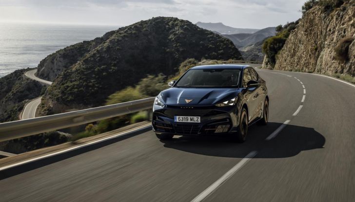 Cupra Tavascan: al via agli ordini in Italia in quattro versioni da 51.850 euro - Foto 31 di 45