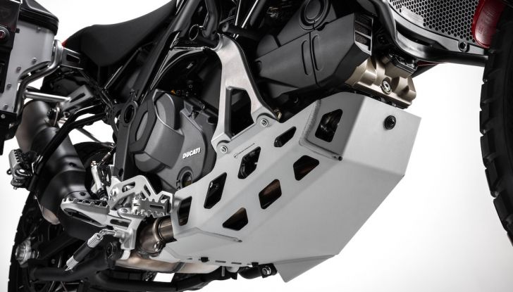 Ducati DesertX Discovery, caratteristiche tecniche e accessori - Foto 8 di 9