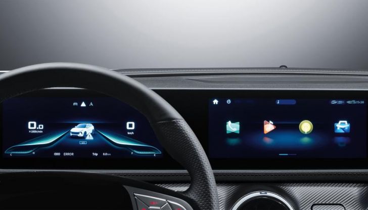 Debutta Forthing Italia: abbiamo provato il crossover ed il monovolume - Foto 45 di 111