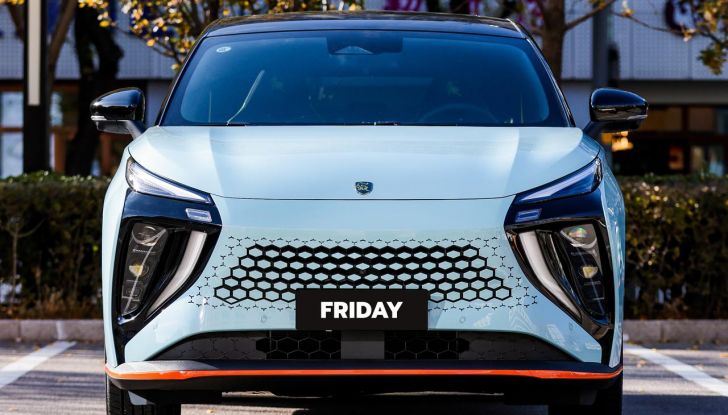 Debutta Forthing Italia: abbiamo provato il crossover ed il monovolume - Foto 46 di 111