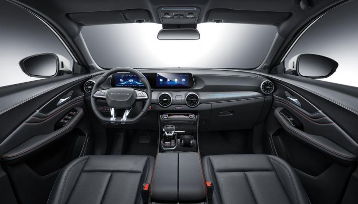 Debutta Forthing Italia: abbiamo provato il crossover ed il monovolume - Foto 52 di 111