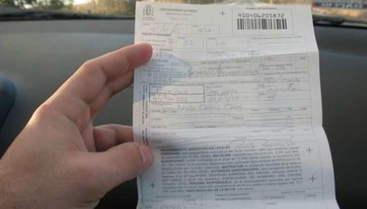 Multa per eccesso di velocità: cosa fare, sanzioni e punti - Foto 8 di 12