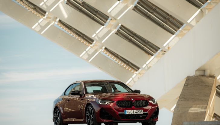 Nuova BMW Serie 2 Coupé: caratteristiche, design, abitacolo, motori, versioni e prestazioni - Foto 20 di 23