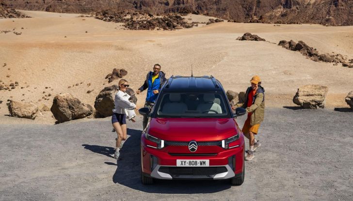 Nuova Citroën C3 Aircross: caratteristiche, design, abitacolo, motori, allestimenti e prezzi - Foto 15 di 46