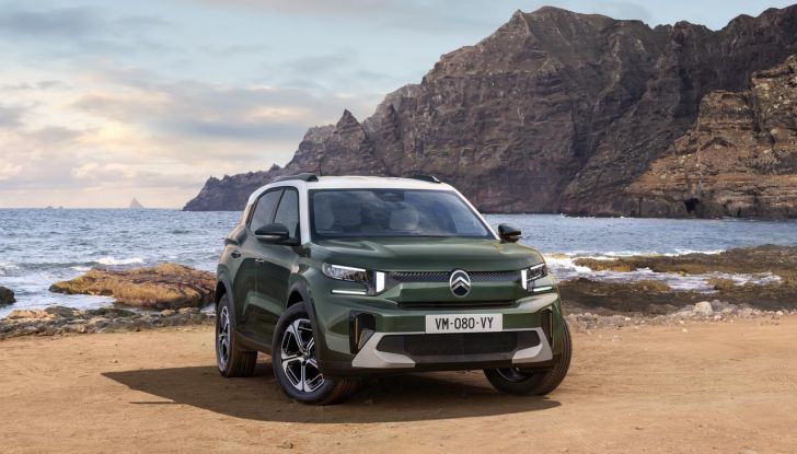 Nuova Citroën C3 Aircross: caratteristiche, design, abitacolo, motori, allestimenti e prezzi - Foto 11 di 46