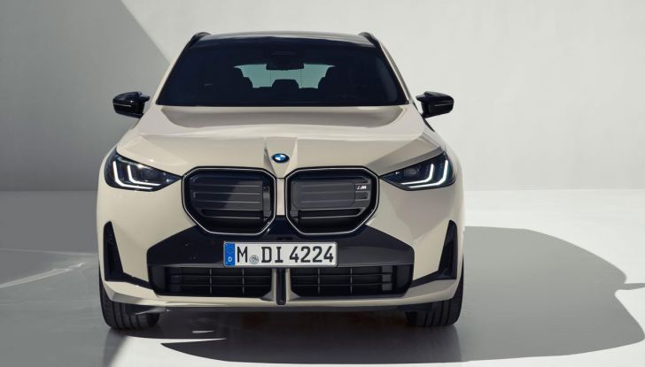 Nuovo BMW X3: caratteristiche, design, abitacolo, versioni e motori - Foto 59 di 94