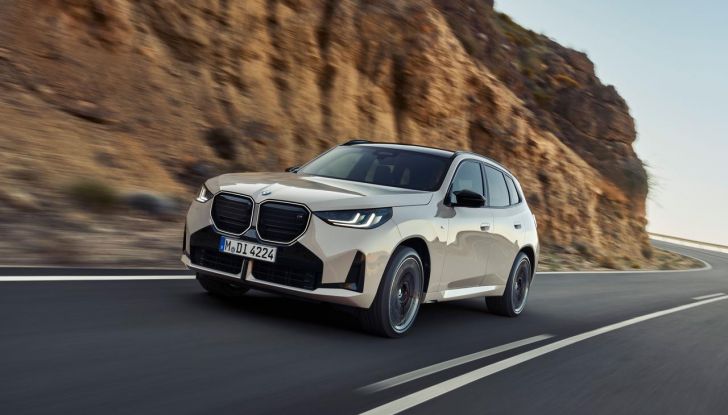 Nuovo BMW X3: caratteristiche, design, abitacolo, versioni e motori - Foto 15 di 94