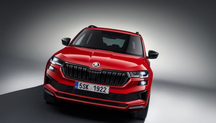 Skoda Karoq: debutta la nuova motorizzazione TDI DSG 2.0 4×2 - Foto 2 di 12