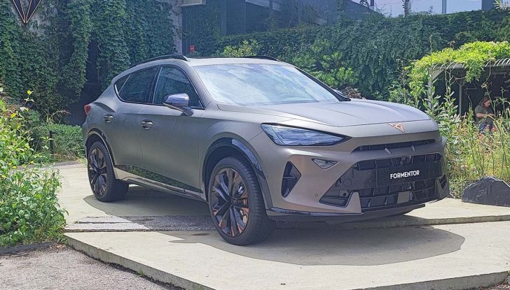 Cupra Leon e Formentor 2024: prova su strada, caratteristiche e motorizzazioni - Foto 16 di 36