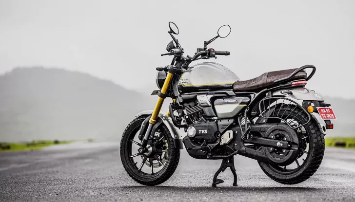 TVS Motor debutta in Italia con una gamma completa di moto e scooter - Foto 1 di 6