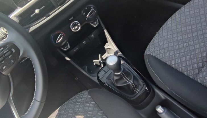 Kia Picanto 2024: prova su strada, consumi e prezzi della city car sudcoreana - Foto 13 di 20