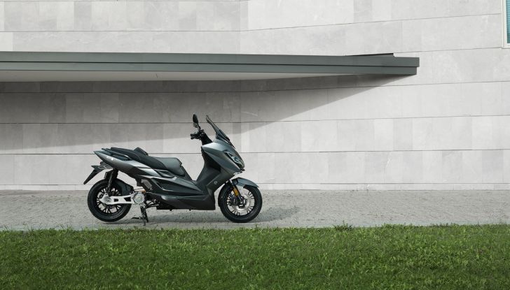 Nerva EXE, lo scooter elettrico a 0 emissioni e 1.000 euro di sconto - Foto 6 di 9