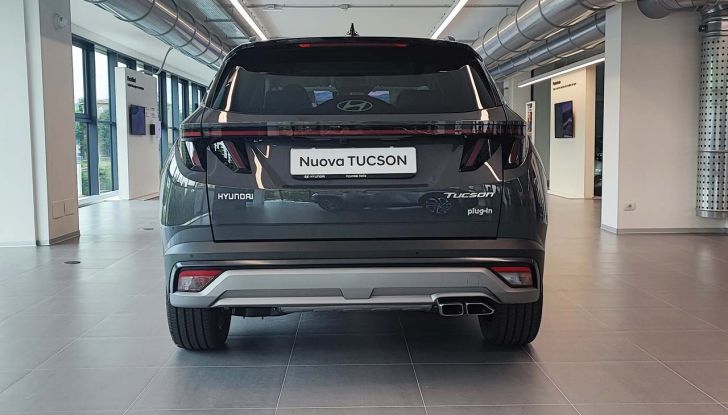 Hyundai Tucson 2024: prova su strada del SUV C in versione Full-Hybrid - Foto 22 di 35