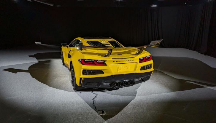 Chevrolet Corvette ZR1 2025: caratteristiche, design, abitacolo, motore, prestazioni e versioni - Foto 41 di 99